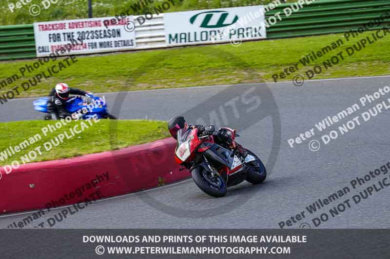 enduro digital images;event digital images;eventdigitalimages;mallory park;mallory park photographs;mallory park trackday;mallory park trackday photographs;no limits trackdays;peter wileman photography;racing digital images;trackday digital images;trackday photos